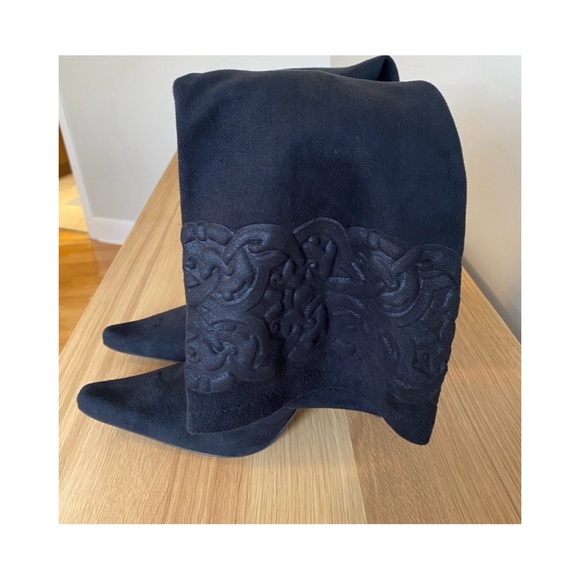 Vintage | Donald J. Pliner Boots - Picture 3 of 5